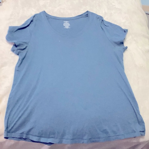 This top is for all use’s for everyday routines - Picture 1 of 1